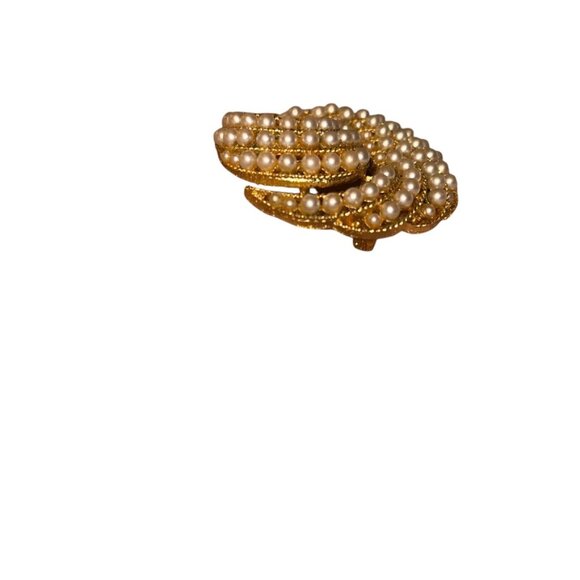 Usner vintage signed gold tone pearl swirl pin brooch - Picture 3 of 4